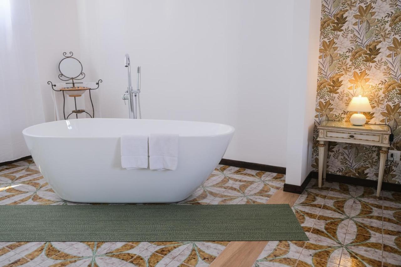 I Colori Della Sicilia Noblesse Apartment Caltagirone Luaran gambar