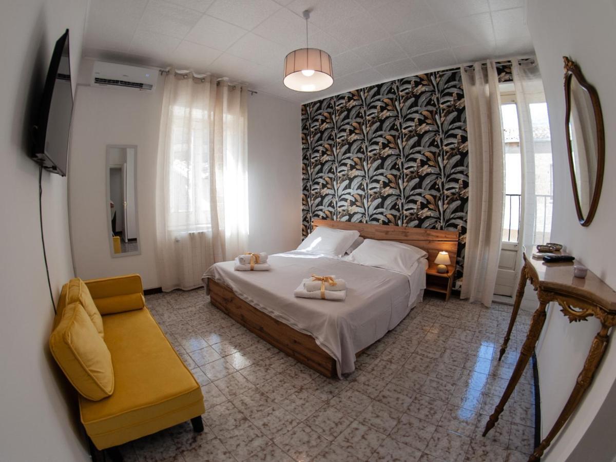 I Colori Della Sicilia Noblesse Apartment Caltagirone Luaran gambar